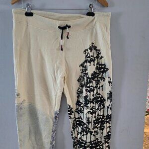 Paparazzi Asian motif sweatpants size M